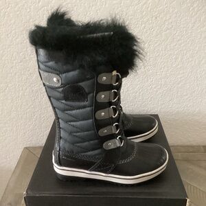 SOREL Youth Unisex Tofino II Boots